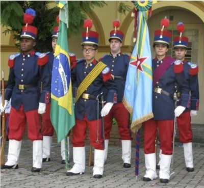 historia-militar-C7ldy8nu
